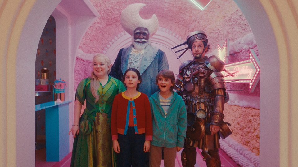 Fran and Joe with Moon Face, Silky and the Saucepan Man