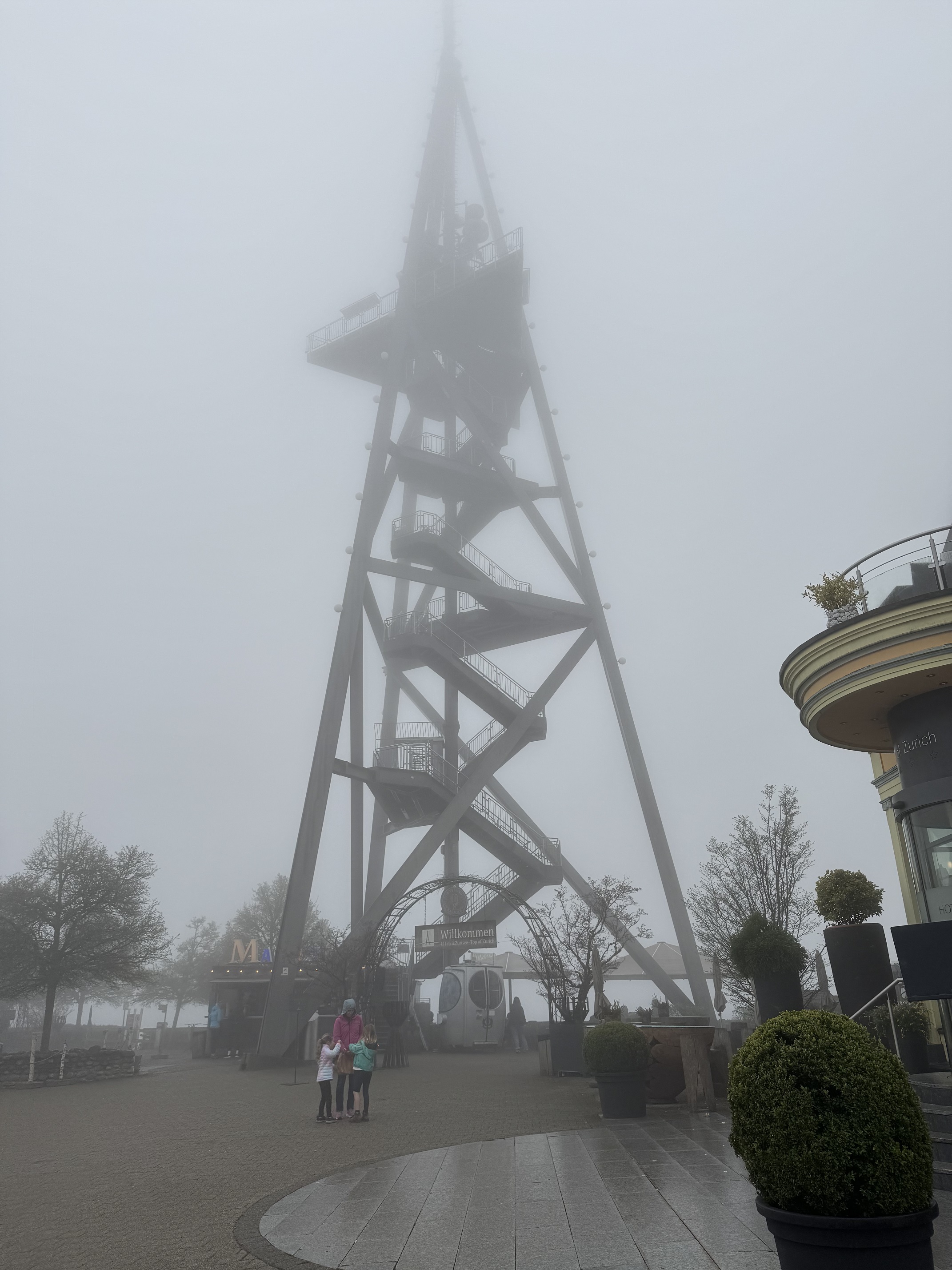 The observation tower at Uetliberg… climbing it wouldn’t have helped the visibility!